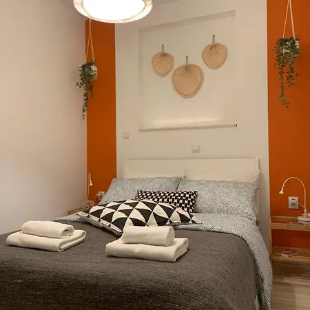 & La Casa Di Loreto 3*